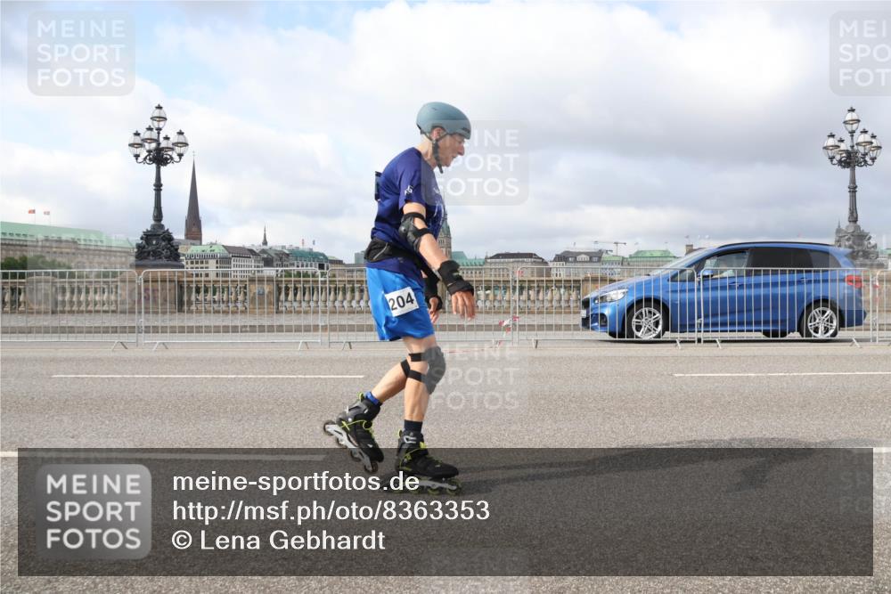 29.06.2025 - hella hamburg halbmarathon Lena Gebhardt http://msf.ph/oto/8363353 29.06.2025 09:10:36 Lombardsbrücke 204 meine-sportfotos.de