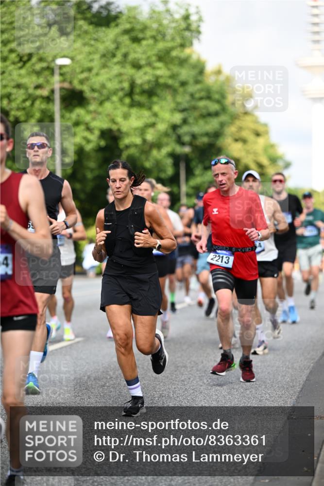 29.06.2025 - hella hamburg halbmarathon Dr. Thomas Lammeyer http://msf.ph/oto/8363361 29.06.2025 09:56:50 Kennedybrücke 1012, 1163, 1176, 1391, 1558, 1735, 1759, 2048, 2189, 2213, 2234, 2365, 2402, 2590, 2623, 2788, 2970, 3021, 3146, 3304, 3907, 3917, 3928, 4091, 4277, 4553, 4933, 4981, 4997, 5022, 5623, 5624, 5682, 5692, 6081, 6152, 6712, 6716, 7005, 7093, 7147, 7204, 7322, 7450, 7599, 7765, 8063, 8145, 8664, 8694, 8704, 8722, 8819, 9213, 9232, 9374, 9534, 9538, 9540, 9544, 9585, 9794, 10208, 10246, 10313, 10750, 10969, 11094, 11153, 11291 meine-sportfotos.de