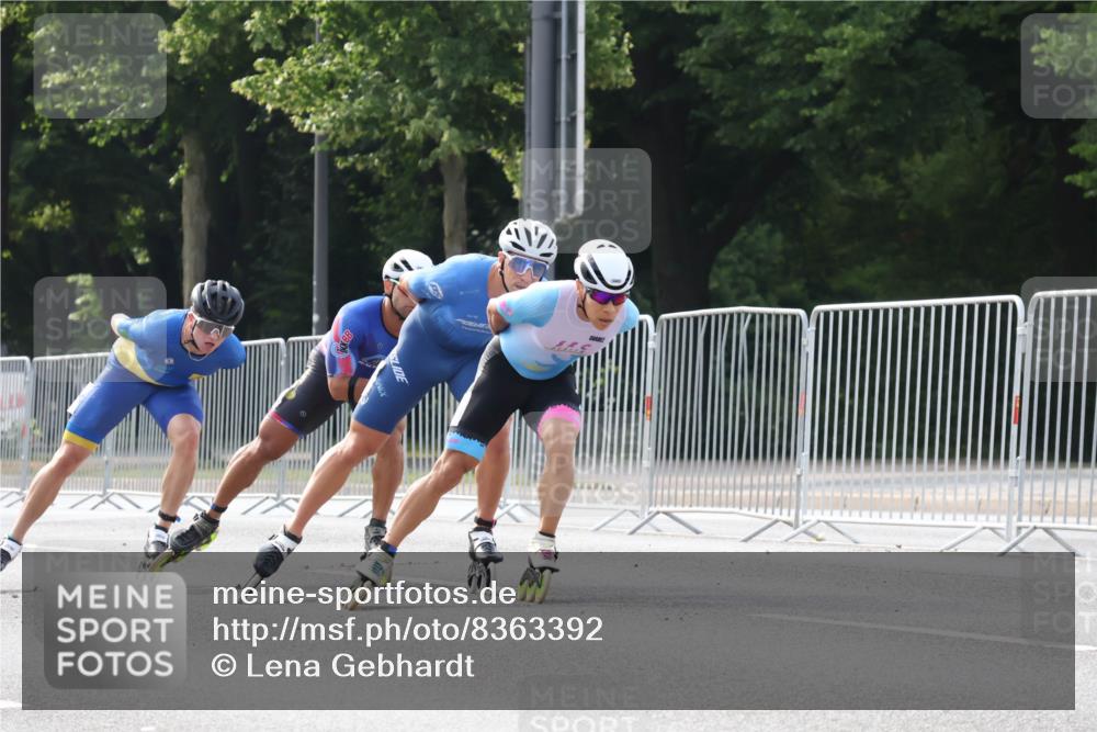 29.06.2025 - hella hamburg halbmarathon Lena Gebhardt http://msf.ph/oto/8363392 29.06.2025 08:47:26 Lombardsbrücke  meine-sportfotos.de