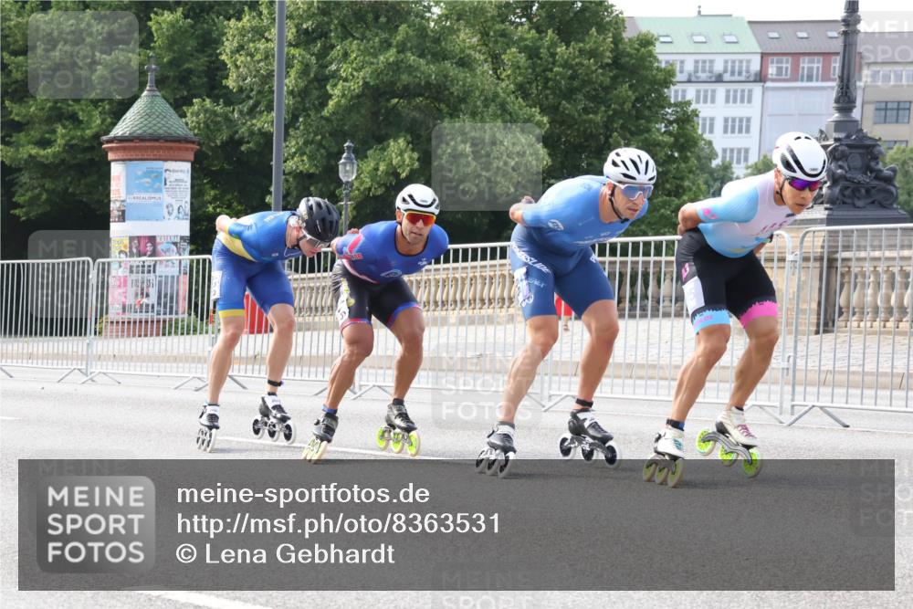 29.06.2025 - hella hamburg halbmarathon Lena Gebhardt http://msf.ph/oto/8363531 29.06.2025 08:47:27 Lombardsbrücke  meine-sportfotos.de