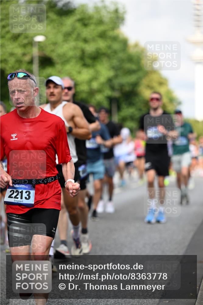 29.06.2025 - hella hamburg halbmarathon Dr. Thomas Lammeyer http://msf.ph/oto/8363778 29.06.2025 09:56:52 Kennedybrücke 1012, 1163, 1176, 1391, 1558, 1735, 1759, 2048, 2189, 2213, 2234, 2365, 2402, 2590, 2623, 2788, 2970, 3021, 3146, 3304, 3907, 3917, 4091, 4277, 4310, 4553, 4933, 4997, 5022, 5623, 5624, 5682, 5692, 6081, 6152, 6375, 6460, 6712, 6716, 7005, 7093, 7147, 7204, 7322, 7450, 7765, 8063, 8145, 8694, 8704, 8722, 8819, 9213, 9232, 9303, 9305, 9374, 9534, 9538, 9544, 9585, 9794, 10208, 10246, 10313, 10969, 11094, 11153, 11291 meine-sportfotos.de