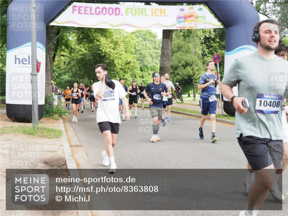 29.06.2025 - hella hamburg halbmarathon MichiJ http://msf.ph/oto/8363808 29.06.2025 10:43:32 Zwischen KM18-KM19 1130, 1485, 2083, 2250, 2741, 2996, 4813, 5492, 7547, 8968, 9246, 9727, 9903, 10133, 10408, 10665, 13064, 14737, 15431, 16434, 17828, 18117, 18867, 18899, 19184 meine-sportfotos.de
