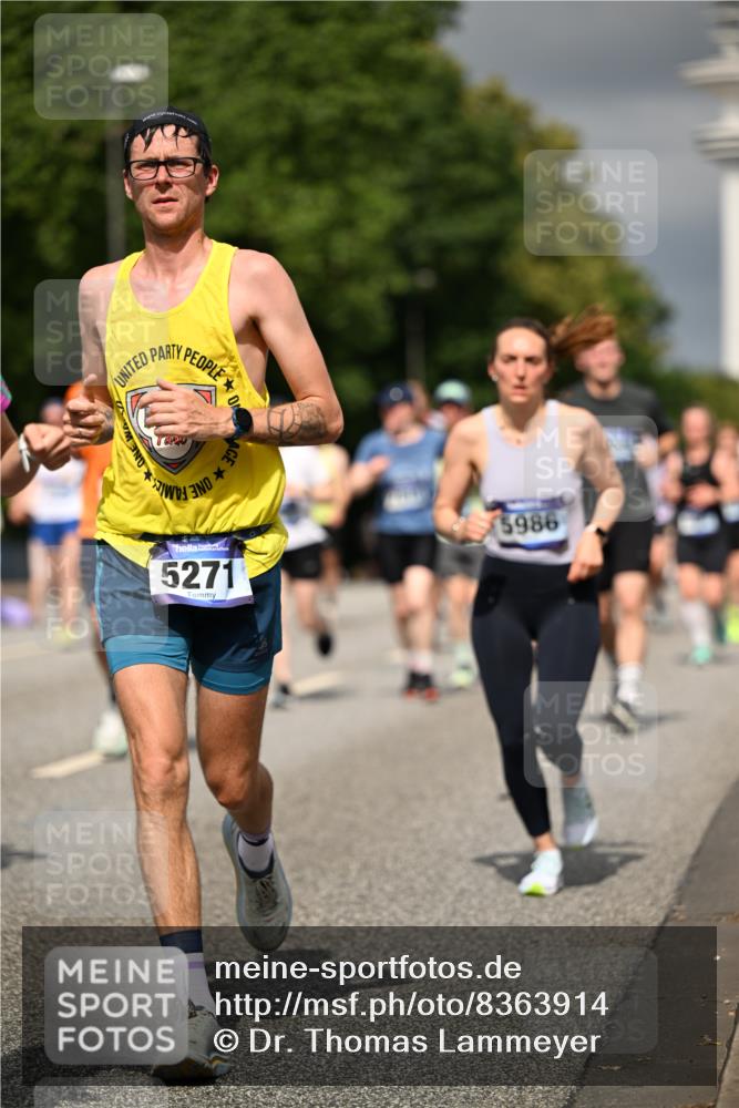29.06.2025 - hella hamburg halbmarathon Dr. Thomas Lammeyer http://msf.ph/oto/8363914 29.06.2025 10:19:18 Kennedybrücke 1524, 1575, 1890, 2110, 2494, 3513, 3650, 4007, 4492, 4494, 5069, 5271, 5739, 5981, 5986, 6248, 6287, 6317, 7439, 7452, 7809, 7810, 8237, 8609, 9113, 9423, 9657, 9847, 9911, 9975, 9997, 10775, 10858, 10963 meine-sportfotos.de