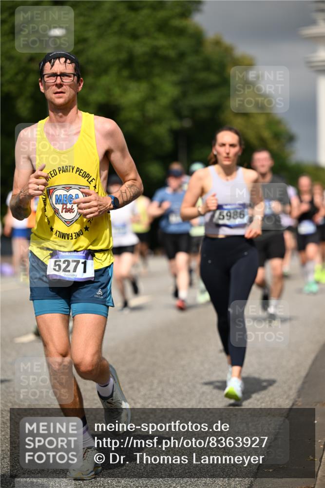 29.06.2025 - hella hamburg halbmarathon Dr. Thomas Lammeyer http://msf.ph/oto/8363927 29.06.2025 10:19:18 Kennedybrücke 1524, 1575, 1890, 2110, 2494, 3513, 3650, 4007, 4492, 4494, 5069, 5271, 5739, 5981, 5986, 6248, 6287, 6317, 7439, 7452, 7809, 7810, 8237, 8609, 9113, 9423, 9657, 9847, 9911, 9975, 9997, 10775, 10858, 10963 meine-sportfotos.de