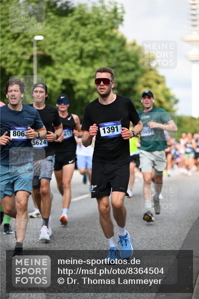 29.06.2025 - hella hamburg halbmarathon Dr. Thomas Lammeyer http://msf.ph/oto/8364504 29.06.2025 09:56:54 Kennedybrücke 1012, 1163, 1176, 1391, 1558, 1735, 1759, 2048, 2189, 2213, 2234, 2365, 2402, 2590, 2623, 2788, 2970, 3021, 3146, 3304, 3907, 4091, 4277, 4310, 4553, 4933, 4997, 5022, 5623, 5624, 5682, 5692, 6081, 6203, 6375, 6460, 6712, 7147, 7204, 7322, 7450, 7765, 8063, 8145, 8704, 8722, 8819, 9213, 9232, 9303, 9305, 9374, 9534, 9538, 9544, 9585, 9794, 10208, 10246, 10313, 10969, 11094, 11153, 11291 meine-sportfotos.de