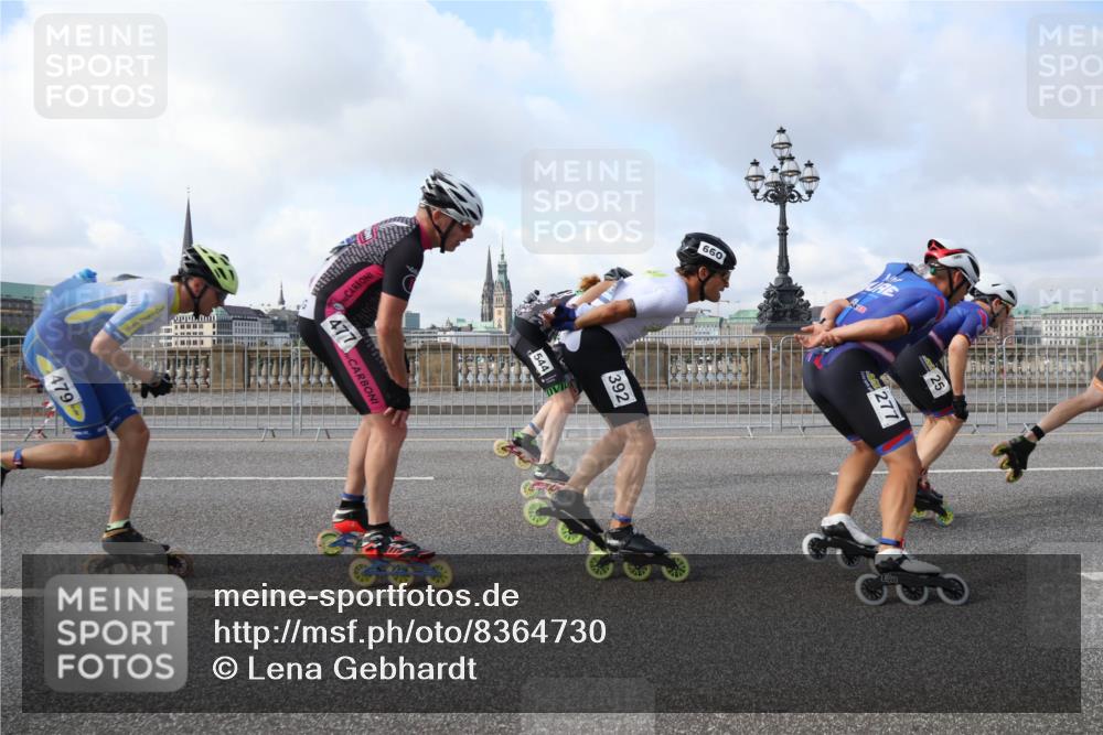 29.06.2025 - hella hamburg halbmarathon Lena Gebhardt http://msf.ph/oto/8364730 29.06.2025 08:48:45 Lombardsbrücke 479, 477, 544, 392, 25, 277 meine-sportfotos.de