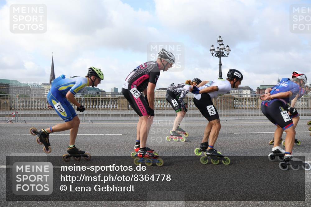 29.06.2025 - hella hamburg halbmarathon Lena Gebhardt http://msf.ph/oto/8364778 29.06.2025 08:48:45 Lombardsbrücke 479, 477, 544, 660, 392, 277 meine-sportfotos.de