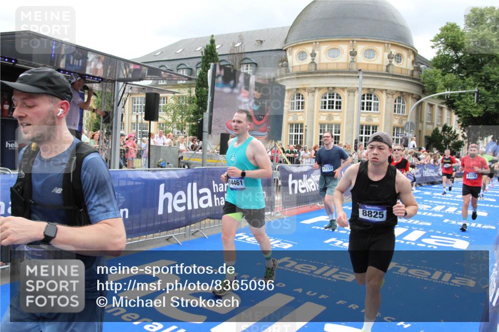 29.06.2025 - hella hamburg halbmarathon Michael Strokosch http://msf.ph/oto/8365096 29.06.2025 10:56:51 Ziel 2378, 2741, 3836, 5418, 7716, 8825, 8996, 13816, 14369, 14461, 15134, 15431, 15712, 16008, 16009, 16043, 16121, 16679, 17133, 18634 meine-sportfotos.de