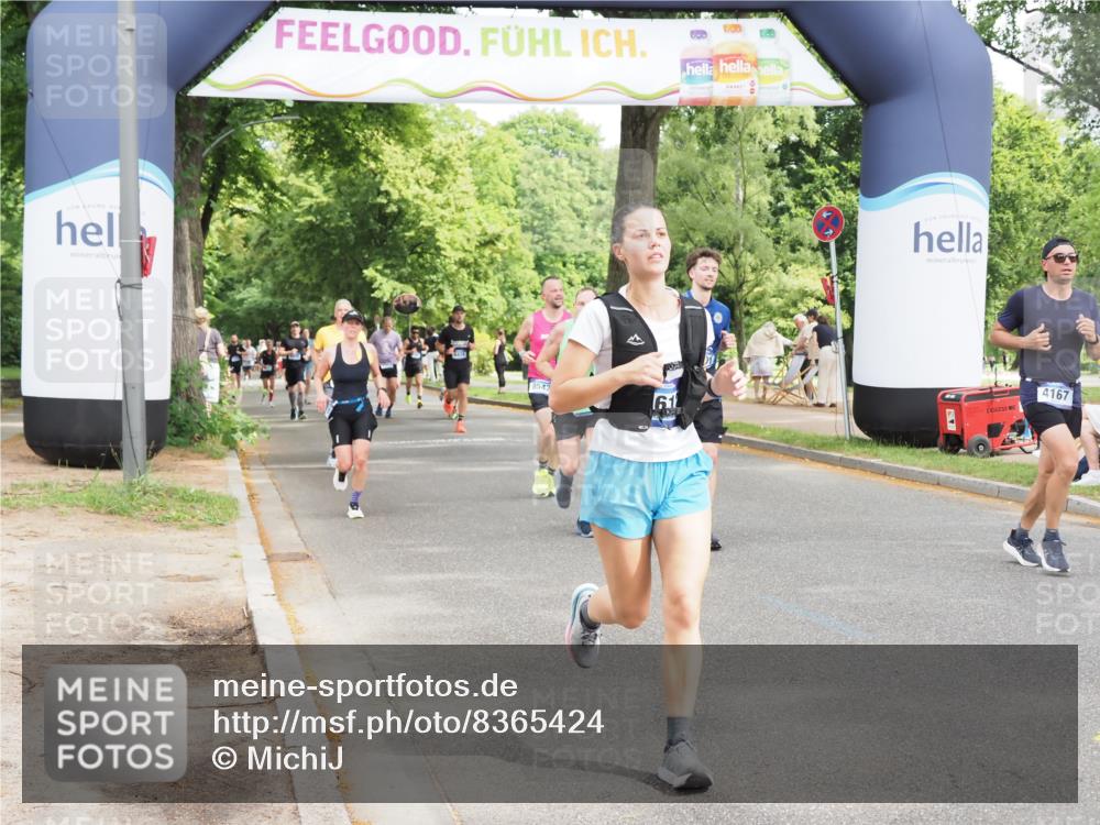 29.06.2025 - hella hamburg halbmarathon MichiJ http://msf.ph/oto/8365424 29.06.2025 10:43:45 Zwischen KM18-KM19 1583, 4167, 6272, 7659, 7716, 8652, 8669, 11212, 11612, 11832, 12585, 13465, 15097, 15527, 15712, 17268, 18501 meine-sportfotos.de