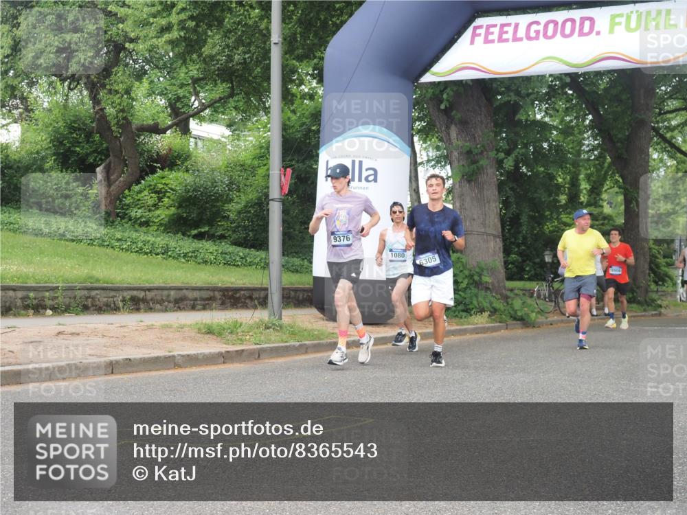 29.06.2025 - hella hamburg halbmarathon KatJ http://msf.ph/oto/8365543 29.06.2025 10:22:59 Zwischen KM18-KM19 1053, 2243, 5193, 6305 meine-sportfotos.de