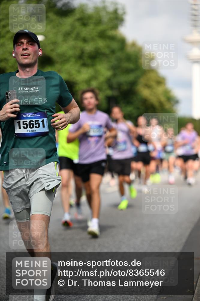 29.06.2025 - hella hamburg halbmarathon Dr. Thomas Lammeyer http://msf.ph/oto/8365546 29.06.2025 09:56:57 Kennedybrücke 1163, 1176, 1391, 1558, 1735, 1759, 2048, 2213, 2234, 2365, 2402, 2590, 2623, 2788, 2970, 3146, 3186, 3304, 3907, 4091, 4310, 4553, 4997, 5022, 5623, 5624, 5692, 6071, 6081, 6203, 6375, 6460, 6712, 7147, 7204, 7322, 7448, 7450, 7765, 8063, 8704, 8819, 9232, 9303, 9305, 9374, 9534, 9544, 9585, 9794, 10208, 10246, 10313, 11094, 11153, 11291 meine-sportfotos.de