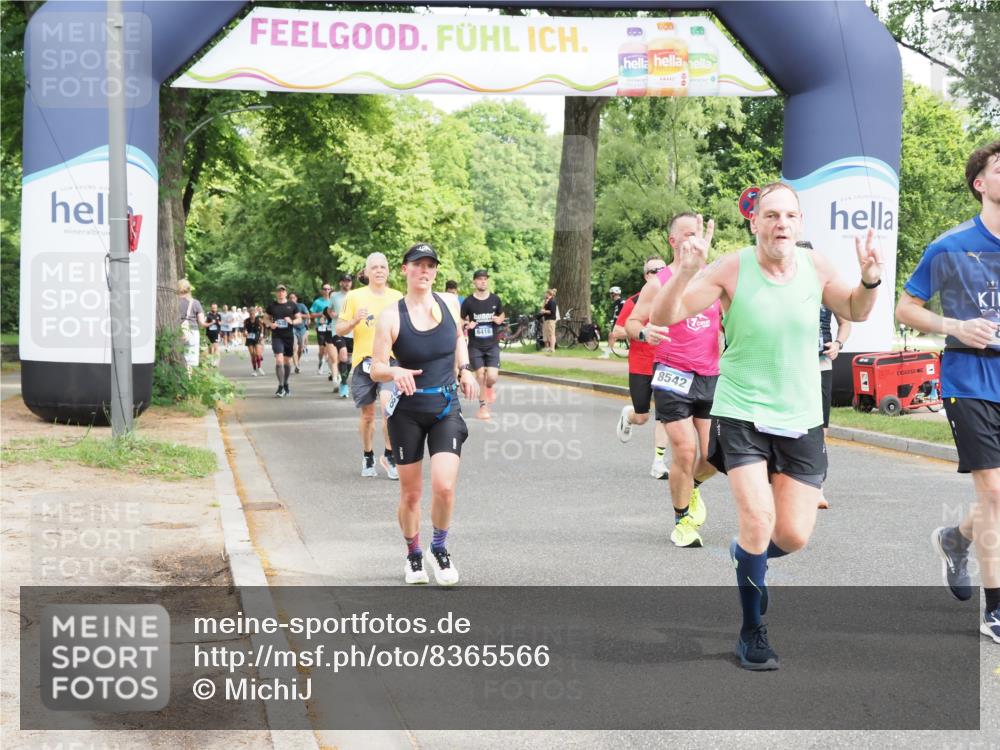 29.06.2025 - hella hamburg halbmarathon MichiJ http://msf.ph/oto/8365566 29.06.2025 10:43:47 Zwischen KM18-KM19 1583, 3836, 4167, 5033, 7659, 7716, 8542, 8652, 11212, 11612, 11832, 14678, 15097, 15527, 18501 meine-sportfotos.de