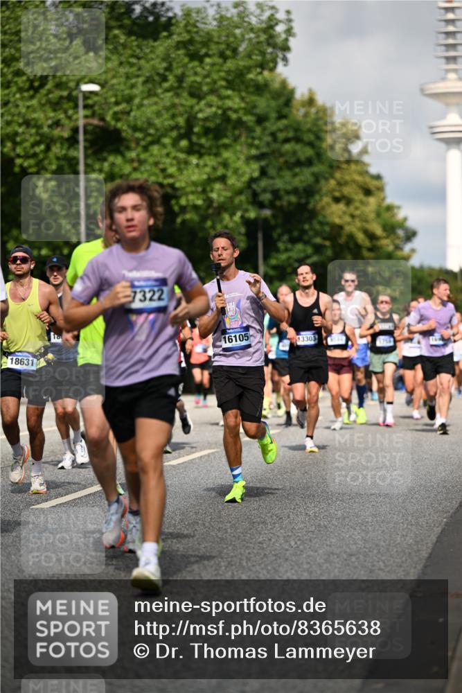 29.06.2025 - hella hamburg halbmarathon Dr. Thomas Lammeyer http://msf.ph/oto/8365638 29.06.2025 09:56:58 Kennedybrücke 1163, 1176, 1391, 1558, 1759, 2048, 2213, 2234, 2365, 2402, 2590, 2623, 2788, 3004, 3146, 3186, 4091, 4310, 4553, 4997, 5022, 5623, 5624, 5692, 6071, 6081, 6203, 6375, 6460, 6712, 7147, 7204, 7322, 7448, 7450, 7765, 8063, 8704, 8819, 9126, 9232, 9303, 9305, 9374, 9534, 9544, 9585, 9794, 10208, 10246, 10313, 11094, 11153, 11291 meine-sportfotos.de