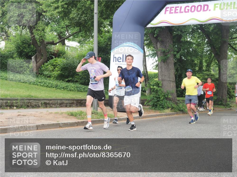 29.06.2025 - hella hamburg halbmarathon KatJ http://msf.ph/oto/8365670 29.06.2025 10:23:00 Zwischen KM18-KM19 1053, 2243, 5193, 6305 meine-sportfotos.de