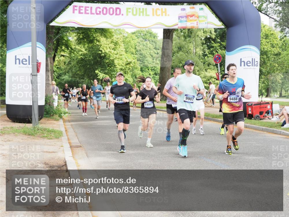 29.06.2025 - hella hamburg halbmarathon MichiJ http://msf.ph/oto/8365894 29.06.2025 10:43:51 Zwischen KM18-KM19 1563, 2417, 3836, 4167, 5033, 6416, 7716, 8542, 8652, 9361, 9488, 9907, 11212, 11612, 14678, 18501 meine-sportfotos.de