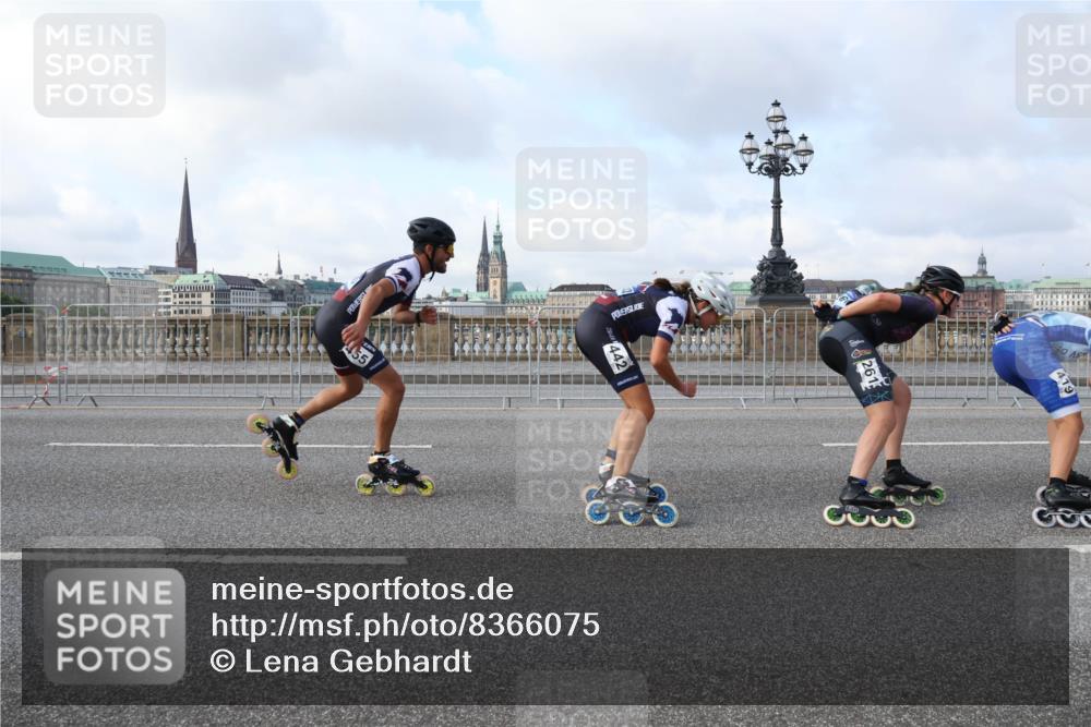 29.06.2025 - hella hamburg halbmarathon Lena Gebhardt http://msf.ph/oto/8366075 29.06.2025 08:49:01 Lombardsbrücke 455, 442, 2615 meine-sportfotos.de