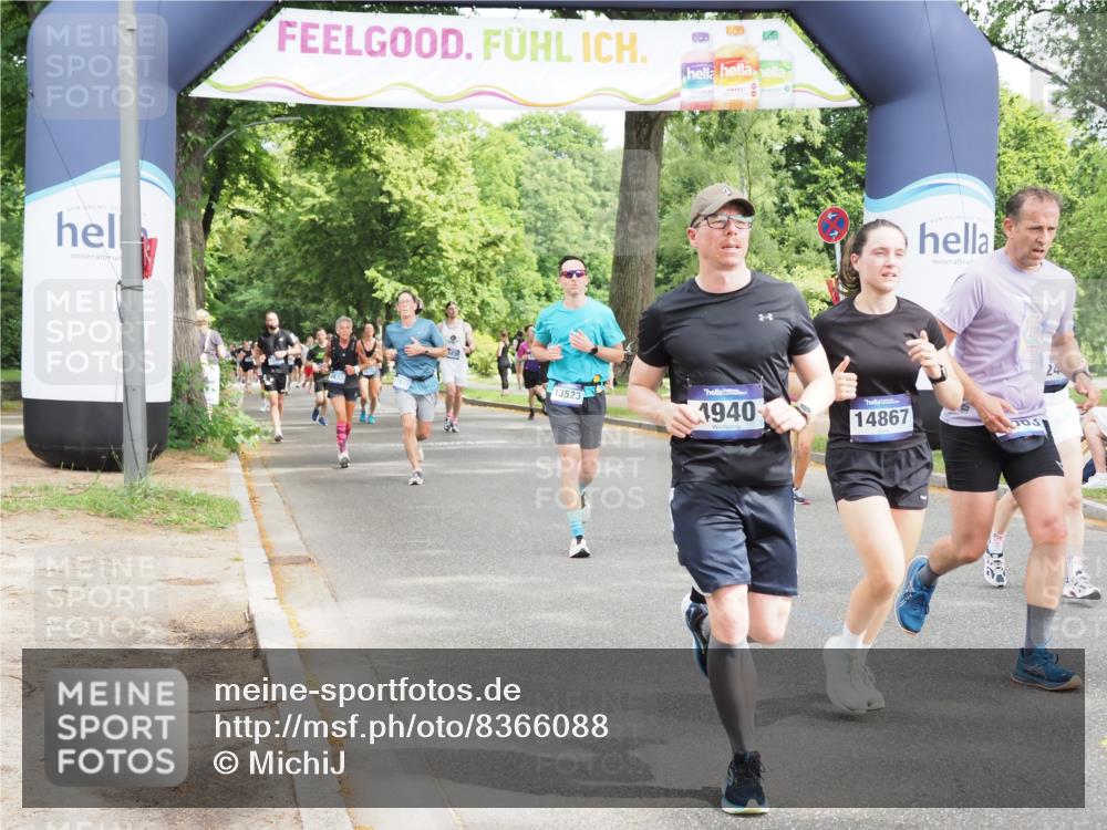 29.06.2025 - hella hamburg halbmarathon MichiJ http://msf.ph/oto/8366088 29.06.2025 10:43:53 Zwischen KM18-KM19 1563, 2417, 2676, 3836, 4940, 5033, 6416, 8542, 9361, 9488, 9907, 13523, 14678, 14867, 17779 meine-sportfotos.de