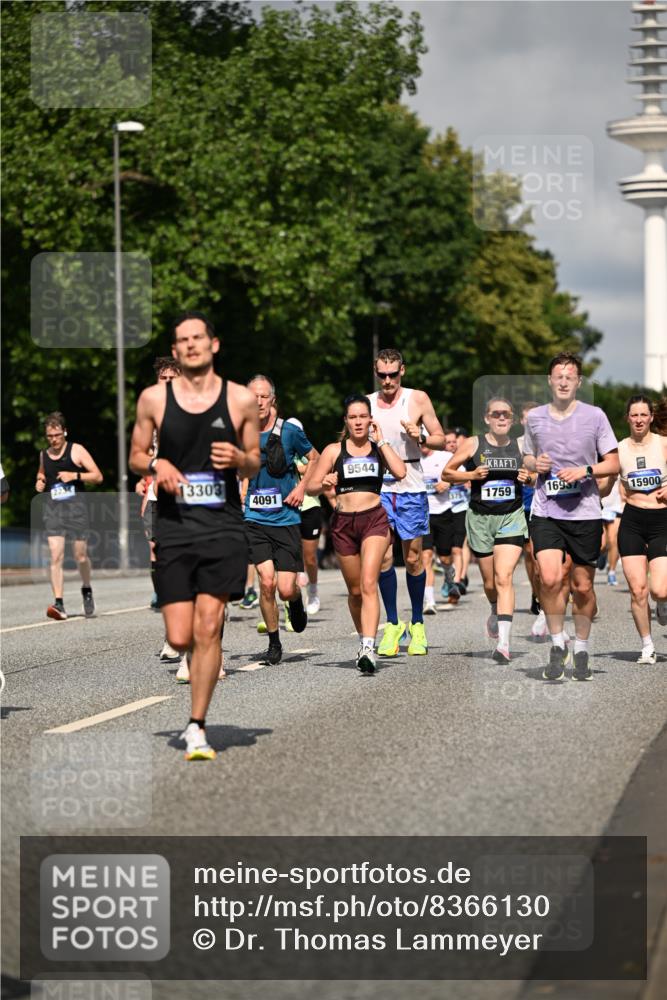 29.06.2025 - hella hamburg halbmarathon Dr. Thomas Lammeyer http://msf.ph/oto/8366130 29.06.2025 09:57:01 Kennedybrücke 1163, 1176, 1391, 1558, 1759, 2213, 2234, 2365, 2402, 2623, 2788, 3004, 3146, 3186, 4091, 4310, 4553, 4997, 5022, 5623, 5624, 5692, 6071, 6081, 6203, 6375, 6460, 6712, 6903, 7147, 7204, 7322, 7448, 7450, 7765, 8063, 8704, 8819, 9126, 9303, 9305, 9534, 9544, 9585, 9794, 10246, 11094 meine-sportfotos.de