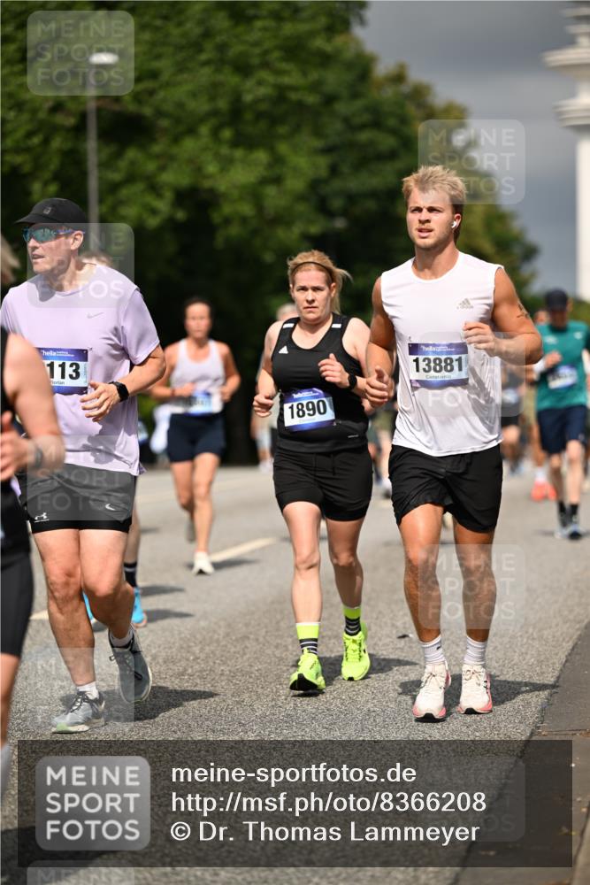 29.06.2025 - hella hamburg halbmarathon Dr. Thomas Lammeyer http://msf.ph/oto/8366208 29.06.2025 10:19:26 Kennedybrücke 1890, 2110, 2494, 2720, 2989, 3417, 4007, 4466, 4492, 4494, 5069, 5271, 5739, 5986, 6248, 6287, 6376, 6576, 7452, 7809, 7810, 8237, 8609, 9113, 9423, 9556, 9657, 9847, 9997, 10775, 10963 meine-sportfotos.de