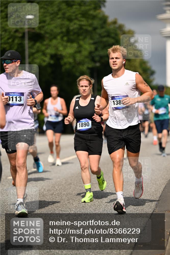 29.06.2025 - hella hamburg halbmarathon Dr. Thomas Lammeyer http://msf.ph/oto/8366229 29.06.2025 10:19:26 Kennedybrücke 1890, 2110, 2494, 2720, 2989, 3417, 4007, 4466, 4492, 4494, 5069, 5271, 5739, 5986, 6248, 6287, 6376, 6576, 7452, 7809, 7810, 8237, 8609, 9113, 9423, 9556, 9657, 9847, 9997, 10775, 10963 meine-sportfotos.de