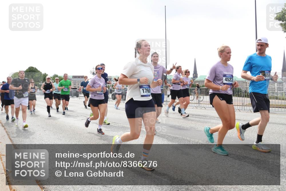 29.06.2025 - hella hamburg halbmarathon Lena Gebhardt http://msf.ph/oto/8366276 29.06.2025 10:39:28 Lombardsbrücke 3461, 13519, 372, 77581, 1760, 4523, 659, 1760, 1856, 1883, 2092, 2571, 2574, 2578, 2843, 2893, 2976, 2998, 3275, 3353, 3727, 3745, 4298, 4410, 4523, 4603, 4609, 4659, 4855, 4882, 5045, 5701, 6062, 6112, 6321, 6342, 6343, 6427, 6428, 6611, 6719, 6726, 6739, 6748, 7053, 7125, 7199, 7341, 7429, 7501, 7506, 7524, 7589, 7684, 7815, 8203, 8243, 8457, 8995, 9393, 9420, 9446, 9569, 9698, 9747, 9777, 9974, 9977, 10001, 10072, 10315, 10512, 10516, 13060 meine-sportfotos.de
