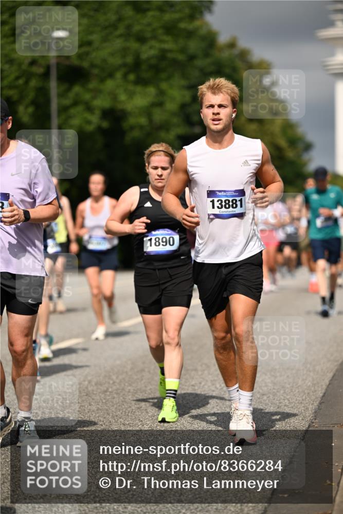 29.06.2025 - hella hamburg halbmarathon Dr. Thomas Lammeyer http://msf.ph/oto/8366284 29.06.2025 10:19:26 Kennedybrücke 1890, 2110, 2494, 2720, 2989, 3417, 4007, 4466, 4492, 4494, 5069, 5271, 5739, 5986, 6248, 6287, 6376, 6576, 7452, 7809, 7810, 8237, 8609, 9113, 9423, 9556, 9657, 9847, 9997, 10775, 10963 meine-sportfotos.de