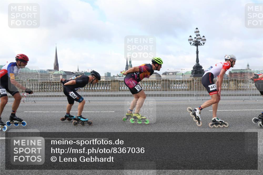 29.06.2025 - hella hamburg halbmarathon Lena Gebhardt http://msf.ph/oto/8367036 29.06.2025 08:49:28 Lombardsbrücke 241, 454, 290, 441 meine-sportfotos.de