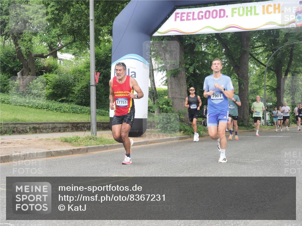 29.06.2025 - hella hamburg halbmarathon KatJ http://msf.ph/oto/8367231 29.06.2025 10:23:11 Zwischen KM18-KM19 7534, 7901, 8312 meine-sportfotos.de
