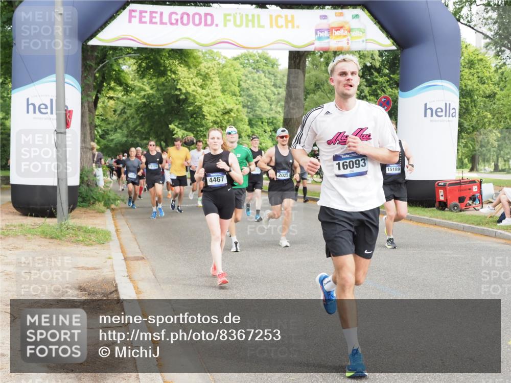 29.06.2025 - hella hamburg halbmarathon MichiJ http://msf.ph/oto/8367253 29.06.2025 10:44:09 Zwischen KM18-KM19 1715, 1719, 1833, 2025, 3093, 4467, 9577, 13376, 15189, 16093, 17160 meine-sportfotos.de