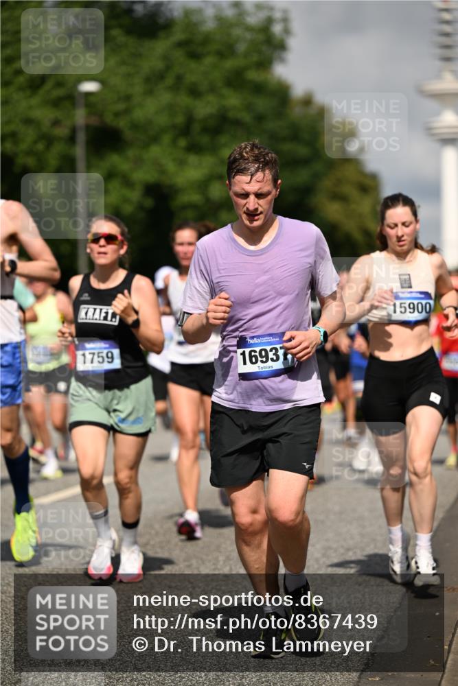 29.06.2025 - hella hamburg halbmarathon Dr. Thomas Lammeyer http://msf.ph/oto/8367439 29.06.2025 09:57:04 Kennedybrücke 1163, 1176, 1391, 1558, 1759, 2213, 2234, 2365, 2402, 2623, 2788, 2890, 3004, 3146, 3186, 4091, 4310, 4553, 4997, 5022, 5624, 5692, 6071, 6081, 6203, 6375, 6460, 6712, 6903, 7147, 7204, 7322, 7448, 7450, 8063, 8819, 9126, 9303, 9305, 9544, 9585, 9633, 9794, 11094, 11283 meine-sportfotos.de