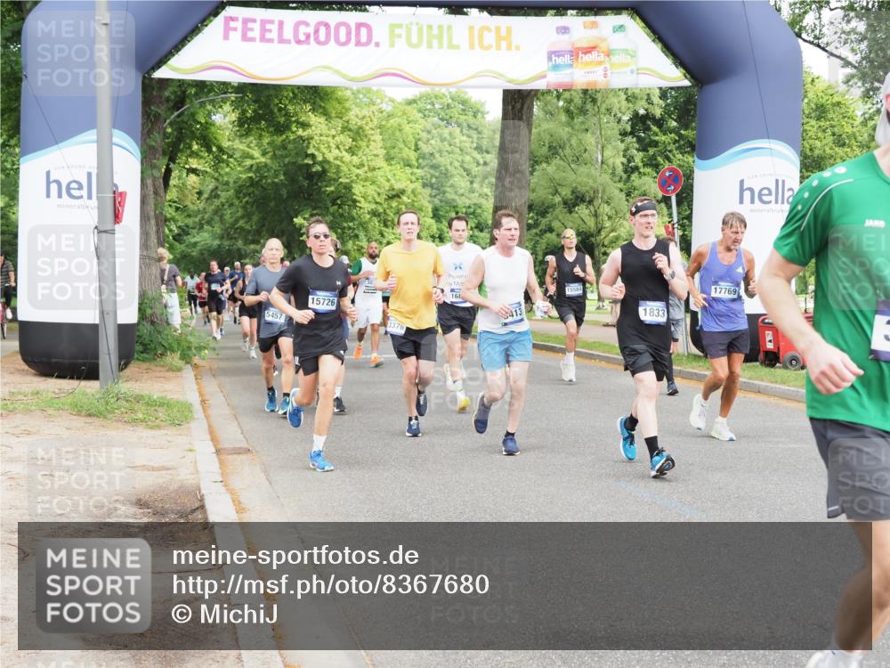 29.06.2025 - hella hamburg halbmarathon MichiJ http://msf.ph/oto/8367680 29.06.2025 10:44:11 Zwischen KM18-KM19 1715, 1719, 1833, 2025, 2488, 3093, 3413, 4467, 12774, 13376, 15189, 15726, 16093, 16830, 17769 meine-sportfotos.de