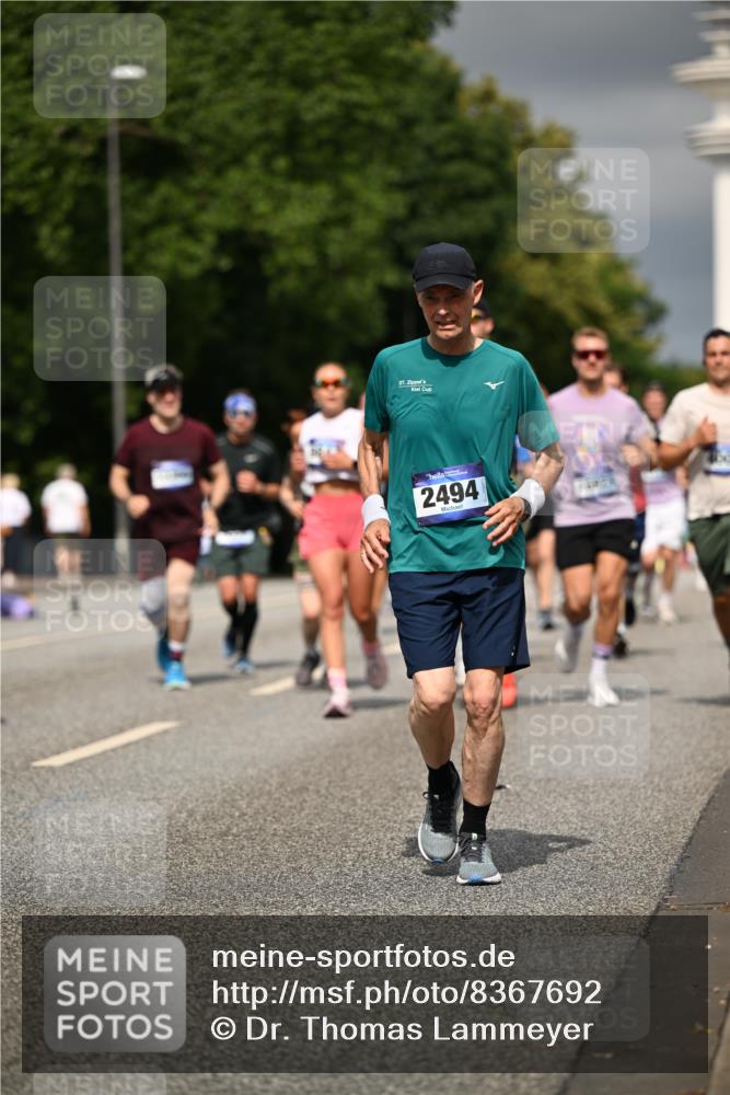 29.06.2025 - hella hamburg halbmarathon Dr. Thomas Lammeyer http://msf.ph/oto/8367692 29.06.2025 10:19:31 Kennedybrücke 1440, 1890, 2110, 2140, 2494, 2720, 2989, 3417, 4007, 4466, 4492, 4494, 5069, 5739, 5986, 6287, 6376, 6576, 7452, 7809, 7810, 7941, 7942, 8885, 9113, 9423, 9556, 9657, 9847, 9997, 10108, 10775, 10963 meine-sportfotos.de