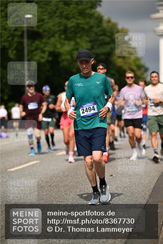 29.06.2025 - hella hamburg halbmarathon Dr. Thomas Lammeyer http://msf.ph/oto/8367730 29.06.2025 10:19:32 Kennedybrücke 1440, 1890, 2110, 2140, 2494, 2720, 2989, 3417, 4007, 4466, 4492, 4494, 5069, 5739, 6287, 6376, 6576, 7452, 7809, 7810, 7941, 7942, 8885, 9113, 9192, 9423, 9556, 9657, 9847, 10108, 10775, 10963 meine-sportfotos.de