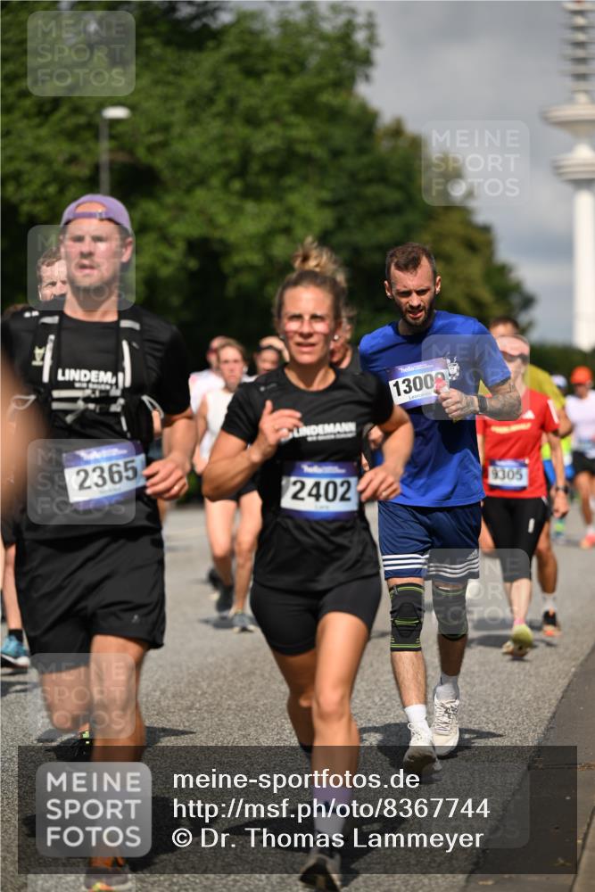 29.06.2025 - hella hamburg halbmarathon Dr. Thomas Lammeyer http://msf.ph/oto/8367744 29.06.2025 09:57:07 Kennedybrücke 1391, 1558, 1759, 2234, 2365, 2402, 2623, 2890, 3004, 3146, 3186, 4091, 4310, 4553, 5022, 5624, 5692, 6071, 6081, 6203, 6282, 6375, 6460, 6575, 6903, 7147, 7322, 7448, 7450, 7480, 7734, 8063, 8819, 9126, 9303, 9305, 9544, 9633, 9794, 11094, 11283 meine-sportfotos.de