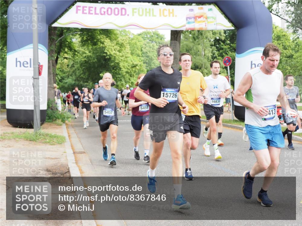 29.06.2025 - hella hamburg halbmarathon MichiJ http://msf.ph/oto/8367846 29.06.2025 10:44:13 Zwischen KM18-KM19 1715, 1833, 2025, 2488, 3093, 3413, 3859, 4426, 4467, 5457, 5458, 12774, 13376, 15189, 15584, 15726, 16093, 16830, 17769, 18966 meine-sportfotos.de