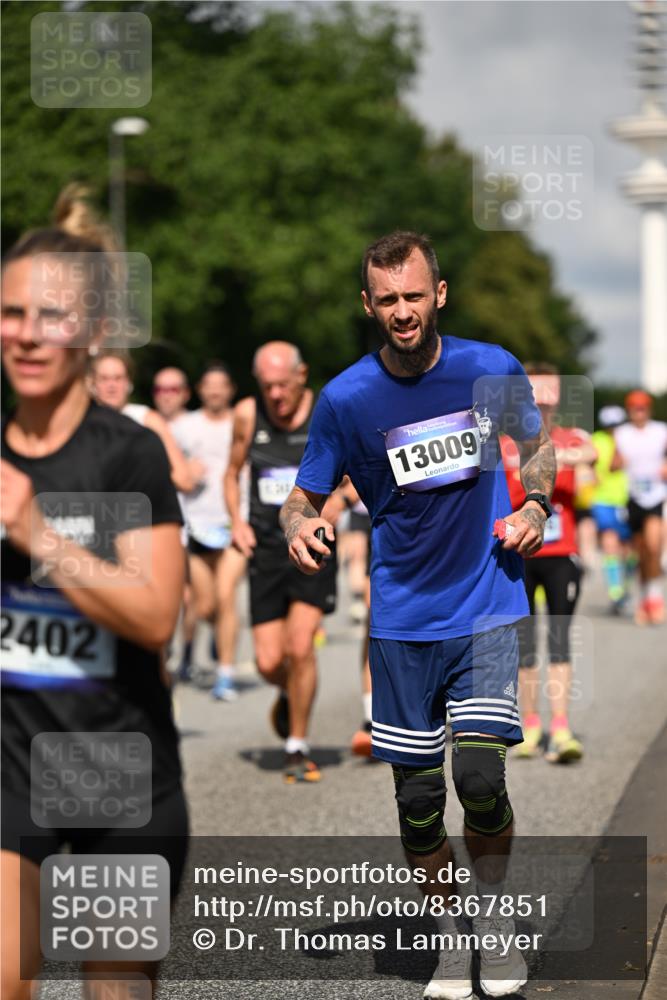 29.06.2025 - hella hamburg halbmarathon Dr. Thomas Lammeyer http://msf.ph/oto/8367851 29.06.2025 09:57:08 Kennedybrücke 1558, 1759, 2234, 2365, 2402, 2623, 2890, 3004, 3146, 3186, 4091, 4310, 4553, 5022, 5692, 6071, 6081, 6203, 6282, 6375, 6460, 6575, 6903, 7147, 7322, 7448, 7450, 7480, 7734, 8819, 9126, 9200, 9303, 9305, 9544, 9633, 9794, 11094, 11283 meine-sportfotos.de