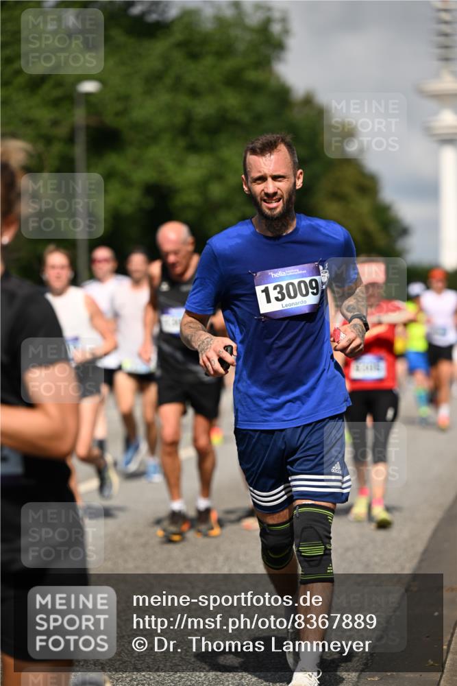 29.06.2025 - hella hamburg halbmarathon Dr. Thomas Lammeyer http://msf.ph/oto/8367889 29.06.2025 09:57:08 Kennedybrücke 1558, 1759, 2234, 2365, 2402, 2623, 2890, 3004, 3146, 3186, 4091, 4310, 4553, 5022, 5692, 6071, 6081, 6203, 6282, 6375, 6460, 6575, 6903, 7147, 7322, 7448, 7450, 7480, 7734, 8819, 9126, 9200, 9303, 9305, 9544, 9633, 9794, 11094, 11283 meine-sportfotos.de