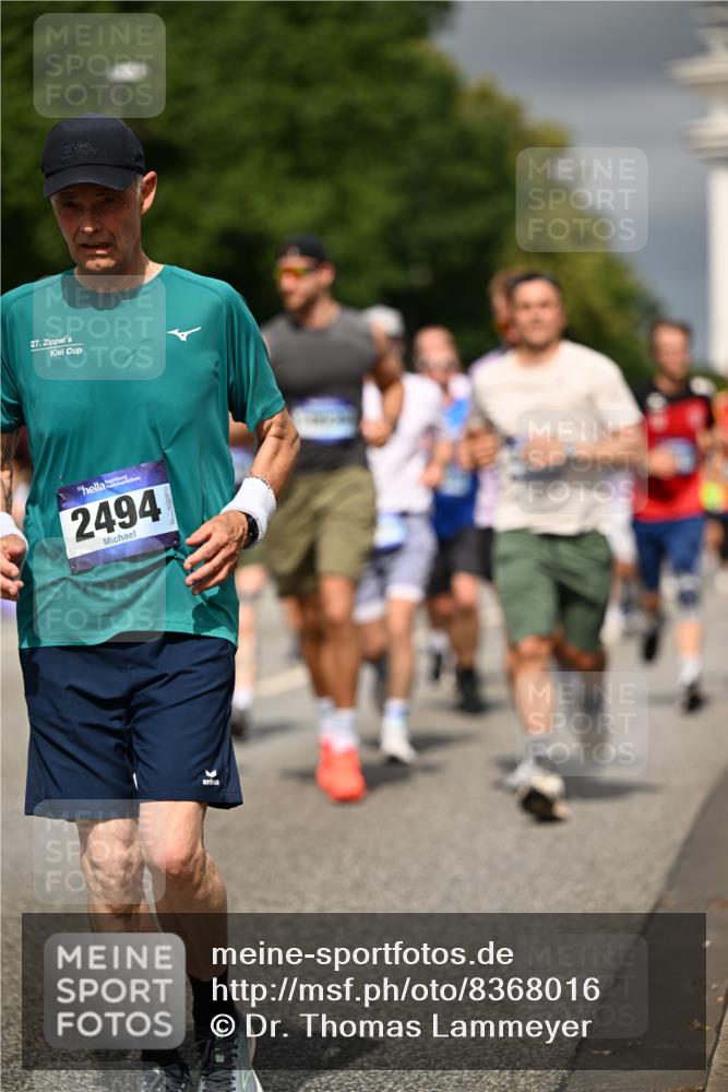 29.06.2025 - hella hamburg halbmarathon Dr. Thomas Lammeyer http://msf.ph/oto/8368016 29.06.2025 10:19:33 Kennedybrücke 1440, 1890, 2110, 2140, 2494, 2720, 2989, 3417, 4007, 4466, 5069, 5739, 6287, 6376, 6576, 7452, 7809, 7810, 7941, 7942, 8885, 9113, 9192, 9423, 9556, 9657, 9847, 10108, 10775, 10963 meine-sportfotos.de