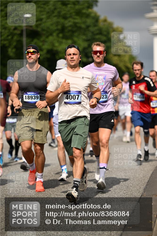 29.06.2025 - hella hamburg halbmarathon Dr. Thomas Lammeyer http://msf.ph/oto/8368084 29.06.2025 10:19:34 Kennedybrücke 1440, 1890, 2110, 2140, 2494, 2720, 2989, 3417, 4007, 4466, 5069, 5739, 6287, 6376, 6576, 7452, 7809, 7810, 7941, 7942, 8885, 9113, 9192, 9556, 9657, 9847, 10108, 10608, 10775, 10963 meine-sportfotos.de