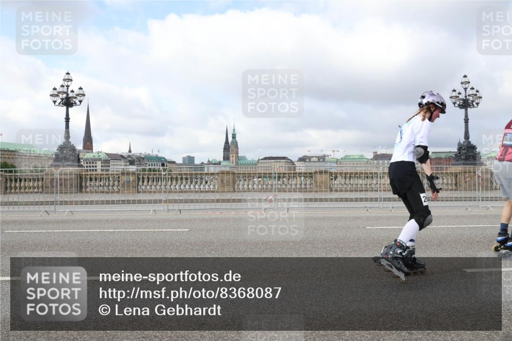 29.06.2025 - hella hamburg halbmarathon Lena Gebhardt http://msf.ph/oto/8368087 29.06.2025 09:10:55 Lombardsbrücke 20, 2026 meine-sportfotos.de