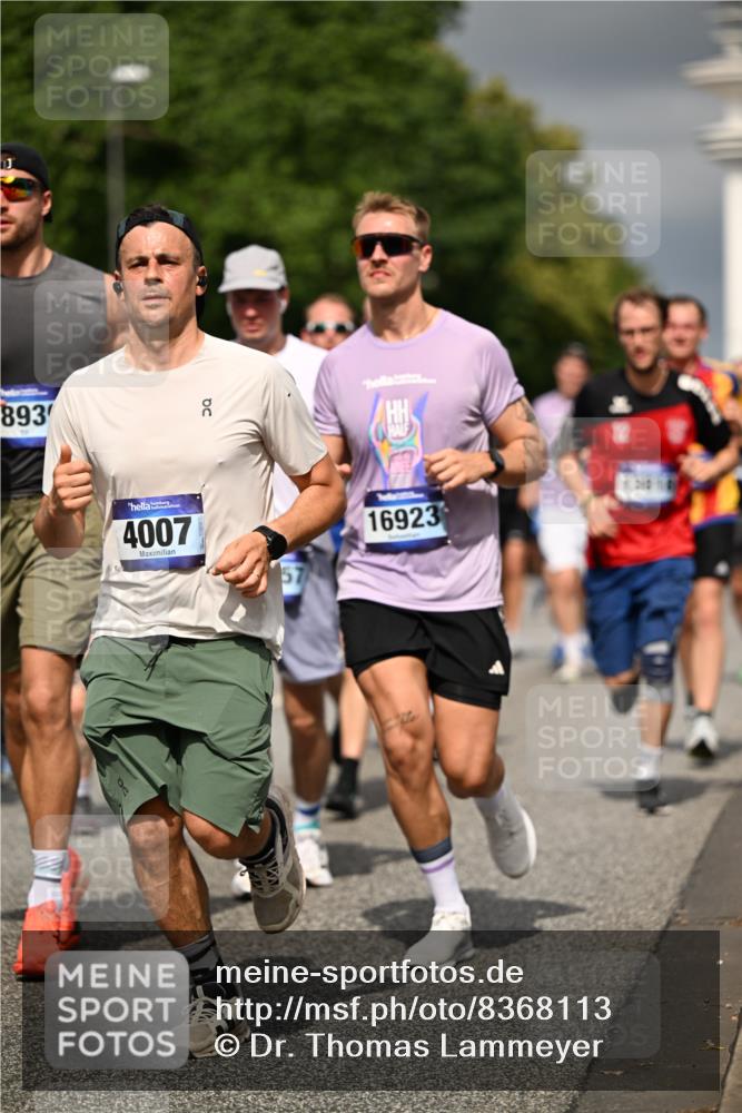 29.06.2025 - hella hamburg halbmarathon Dr. Thomas Lammeyer http://msf.ph/oto/8368113 29.06.2025 10:19:35 Kennedybrücke 1440, 1890, 2110, 2140, 2494, 2720, 2989, 3417, 4007, 4466, 5069, 5739, 6287, 6376, 6576, 7452, 7809, 7810, 7941, 7942, 8885, 9113, 9192, 9556, 9657, 9847, 10108, 10608, 10775, 10963 meine-sportfotos.de