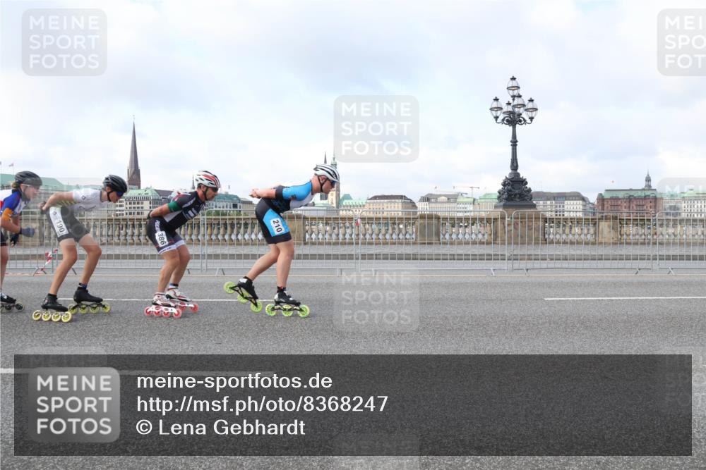 29.06.2025 - hella hamburg halbmarathon Lena Gebhardt http://msf.ph/oto/8368247 29.06.2025 08:50:02 Lombardsbrücke 210 meine-sportfotos.de