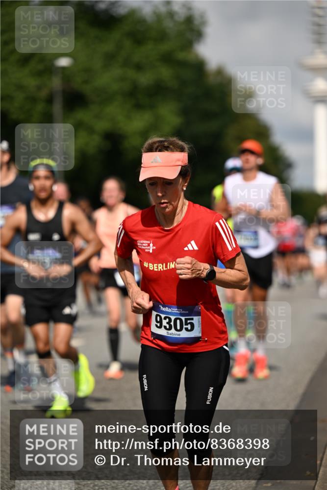 29.06.2025 - hella hamburg halbmarathon Dr. Thomas Lammeyer http://msf.ph/oto/8368398 29.06.2025 09:57:13 Kennedybrücke 1759, 2234, 2365, 2402, 2623, 2890, 2937, 3004, 3146, 3186, 3414, 4091, 4310, 4553, 4949, 5022, 5362, 5460, 5692, 6071, 6081, 6203, 6282, 6375, 6388, 6460, 6575, 6903, 7167, 7448, 7480, 7734, 9030, 9043, 9126, 9200, 9303, 9305, 9544, 9633, 9723, 9794, 9965, 11283 meine-sportfotos.de