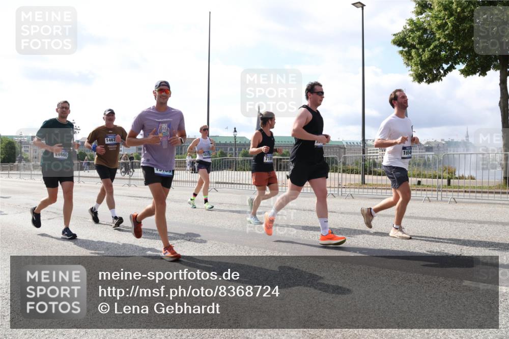 29.06.2025 - hella hamburg halbmarathon Lena Gebhardt http://msf.ph/oto/8368724 29.06.2025 10:02:04 Lombardsbrücke 14660, 1467, 1654, 1184, 1329, 1364, 1432, 1453, 1464, 1653, 1729, 1881, 1940, 2142, 2322, 2323, 2591, 2806, 2957, 3039, 3169, 4286, 4328, 4663, 4985, 5602, 5603, 5742, 5763, 6166, 6295, 6322, 6327, 6438, 6595, 7031, 7189, 7223, 7243, 8578, 8926, 9020, 9021, 9156, 9230, 9353, 9741, 9928, 10177, 10866, 10882, 10915, 11554, 11871, 11938, 12315, 12316, 12491, 14471, 14660, 14677, 16420 meine-sportfotos.de