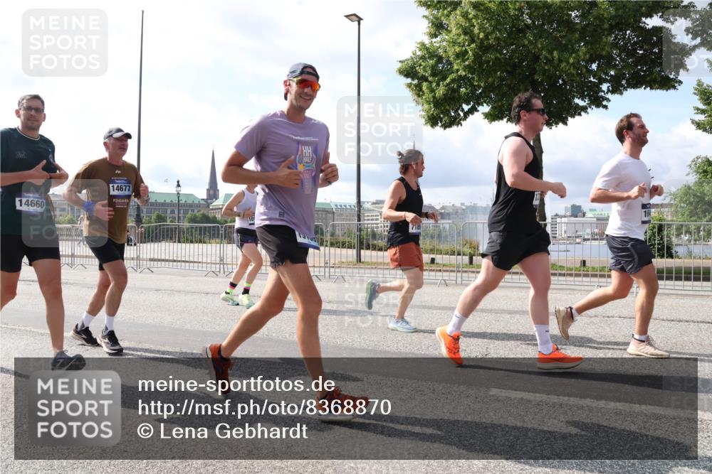 29.06.2025 - hella hamburg halbmarathon Lena Gebhardt http://msf.ph/oto/8368870 29.06.2025 10:02:04 Lombardsbrücke 14660, 14677, 7189, 1184, 1329, 1364, 1432, 1453, 1464, 1653, 1729, 1881, 1940, 2142, 2322, 2323, 2591, 2806, 2957, 3039, 3169, 4286, 4328, 4663, 4985, 5602, 5603, 5742, 5763, 6166, 6295, 6322, 6327, 6438, 6595, 7031, 7189, 7223, 7243, 8578, 8926, 9020, 9021, 9156, 9230, 9353, 9741, 9928, 10177, 10866, 10882, 10915, 11554, 11871, 11938, 12315, 12316, 12491, 14471, 14660, 14677, 16420 meine-sportfotos.de