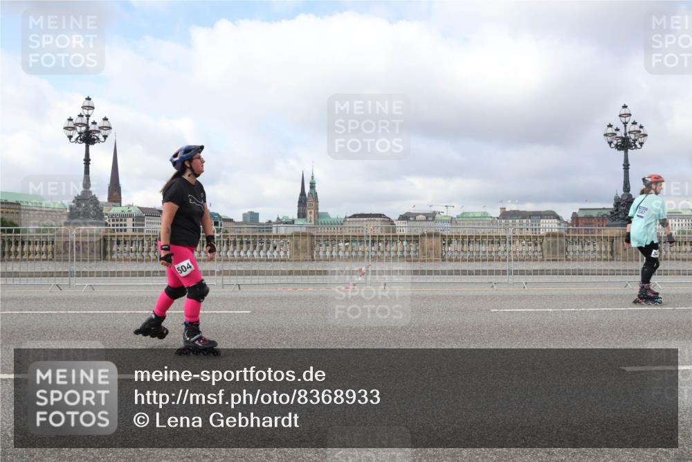 29.06.2025 - hella hamburg halbmarathon Lena Gebhardt http://msf.ph/oto/8368933 29.06.2025 09:10:57 Lombardsbrücke 504 meine-sportfotos.de