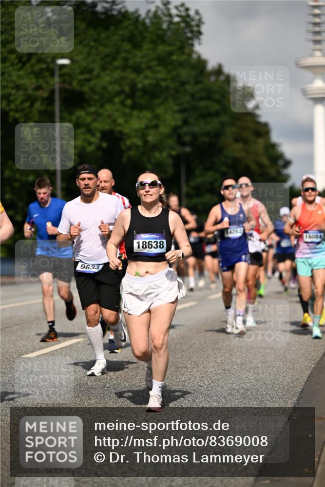 29.06.2025 - hella hamburg halbmarathon Dr. Thomas Lammeyer http://msf.ph/oto/8369008 29.06.2025 09:57:20 Kennedybrücke 1466, 2234, 2270, 2516, 2890, 2937, 3004, 3186, 3414, 3852, 4140, 4235, 4247, 4310, 4553, 4949, 5022, 5115, 5362, 5460, 5528, 5532, 5650, 6071, 6203, 6282, 6375, 6388, 6460, 6575, 6903, 7167, 7385, 7448, 7480, 7734, 8023, 9030, 9043, 9126, 9200, 9303, 9305, 9633, 9723, 9965, 10792, 11077, 11283 meine-sportfotos.de