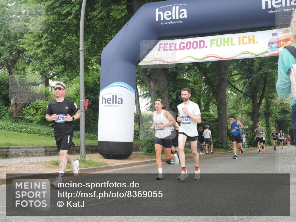 29.06.2025 - hella hamburg halbmarathon KatJ http://msf.ph/oto/8369055 29.06.2025 10:23:23 Zwischen KM18-KM19 1743, 7628 meine-sportfotos.de