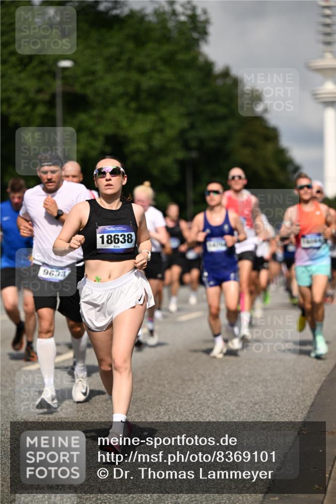 29.06.2025 - hella hamburg halbmarathon Dr. Thomas Lammeyer http://msf.ph/oto/8369101 29.06.2025 09:57:21 Kennedybrücke 1466, 2270, 2516, 2890, 2937, 3004, 3186, 3414, 3852, 4140, 4235, 4247, 4310, 4949, 5115, 5362, 5460, 5528, 5532, 5650, 6071, 6203, 6282, 6375, 6388, 6460, 6575, 6903, 7167, 7385, 7448, 7480, 7734, 8023, 9030, 9043, 9126, 9200, 9303, 9305, 9633, 9723, 9965, 10792, 11077, 11283 meine-sportfotos.de