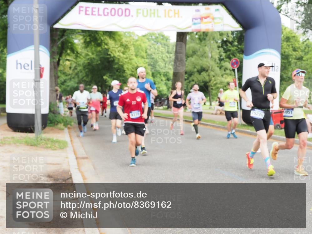 29.06.2025 - hella hamburg halbmarathon MichiJ http://msf.ph/oto/8369162 29.06.2025 10:44:23 Zwischen KM18-KM19 2652, 3575, 4632, 5015, 5134, 5391, 6892, 7159, 9316, 10788, 11645, 12773, 15110, 15220, 16418, 16531, 16634, 16909, 17405, 17848, 18180 meine-sportfotos.de